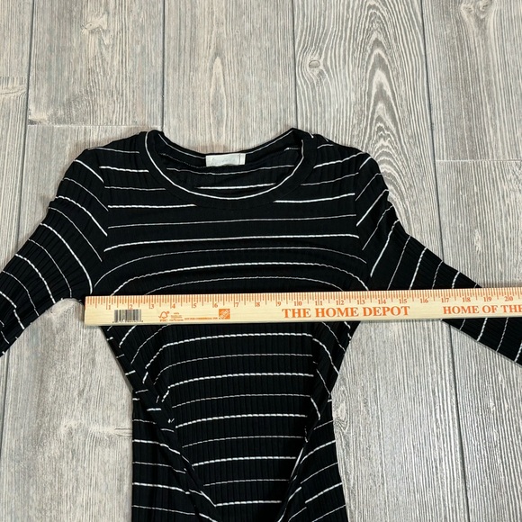 Every Black with White Stripe Ribbed Bodycon Tie-Wrap Dress Size Medium Mini - Picture 3 of 8